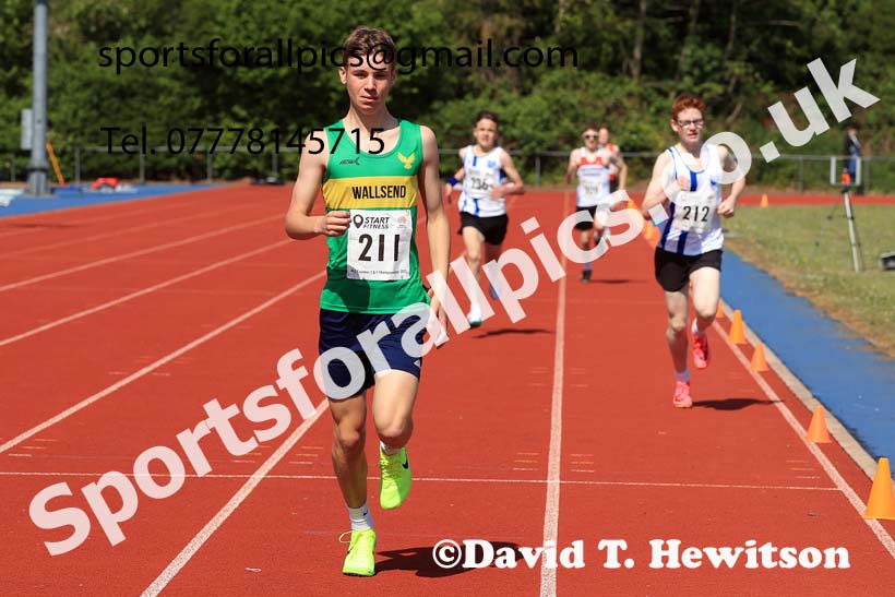 Boys under-15s 800 metres, 2025 North Eastern Track and Field Champs., Shildon, County Durham. Photo: David T. Hewitson/Sports for All Pics